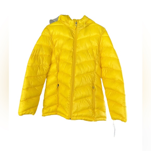 NWT Yellow Quilted Puffer Jacket - Picture 9 of 15